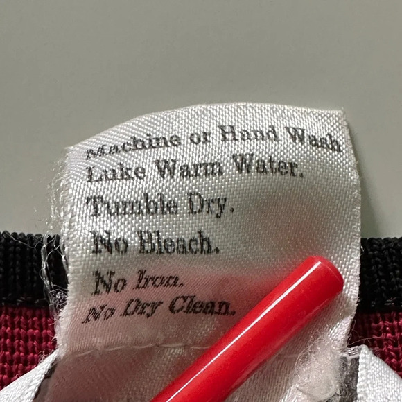 Exclusively Misook Cardigan Womens L Sweater
Open Front Black Red Slinky Knit - Picture 7 of 7